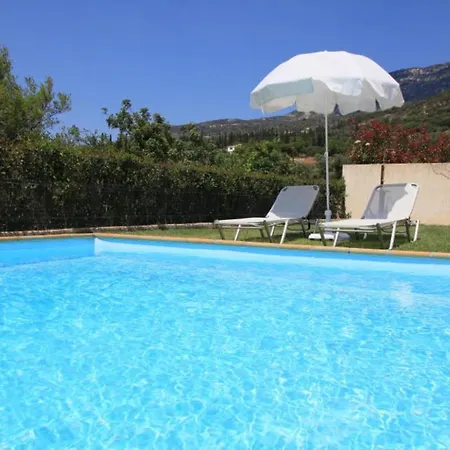 Nora Trapezaki (Kefalonia)
