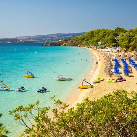 Nora * Trapezaki (Kefalonia)